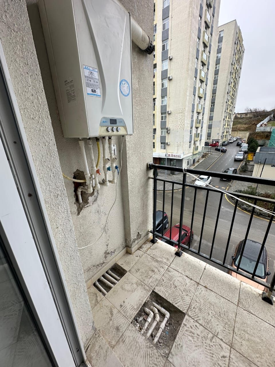 Yasamal Yasayiş kompleksində 1 OTAQ SATİLİR