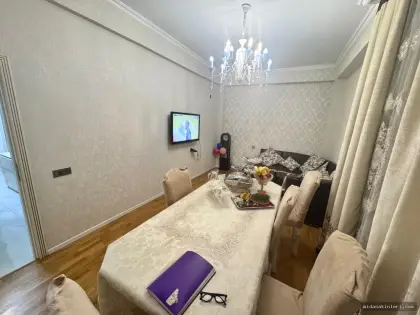 Mida Kristalda 2 otaq satılır