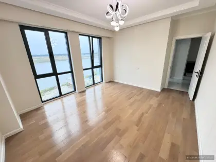 Park-Yasamal 2-də 3 otaq əşyasız Kirayə